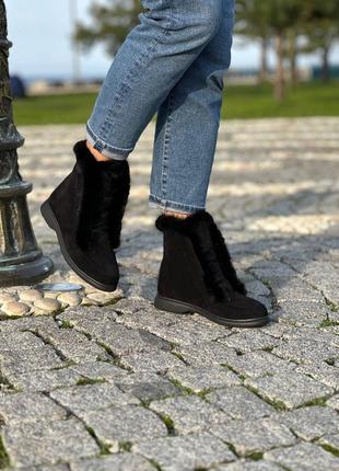 Замшеві черевики високі лофери замшеві чорні з опушенням з норки