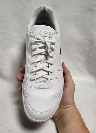 Білі шкіряні кросівки lacoste2 фото