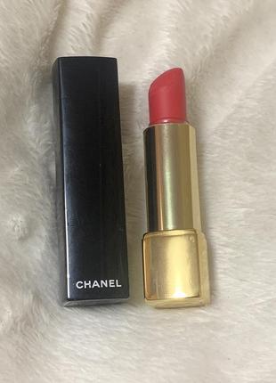 Помада chanel1 фото