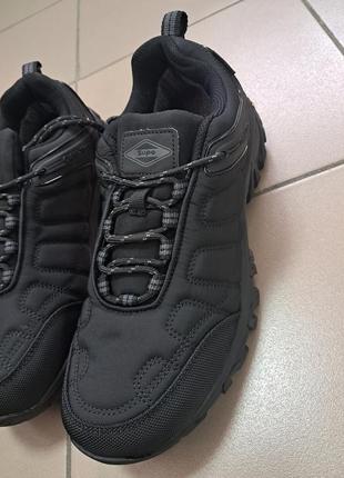 Кроссовки термо