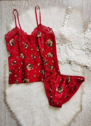 Красный атласный шелковый комплект для сна ночнушка с гипюром пижама принт майка трусы