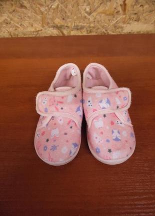 Тапочки lc waikiki**