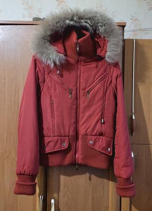 Женская теплая зимняя курточка s,m1 фото