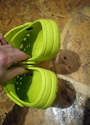 Шлепанцы crocs j1 3
