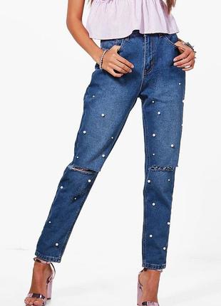 Шикарные мом джинсы с жемчужинами и дырками на коленях3 фото
