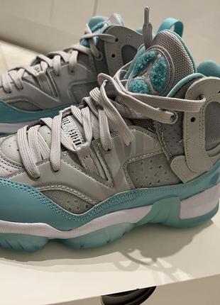 Кроссовки женские air jordan jumpman two trey grey4 фото