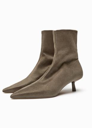 Сапоги женские zara<unk> сапоги стрейчевые
