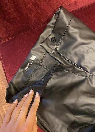 Кожаные брюки, черного цвета, 42 размера2 фото