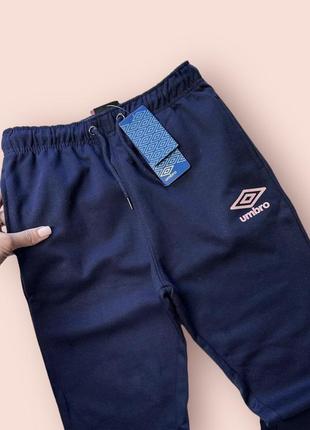 Спортивные штаны для девочки, фирмы umbro.4 фото