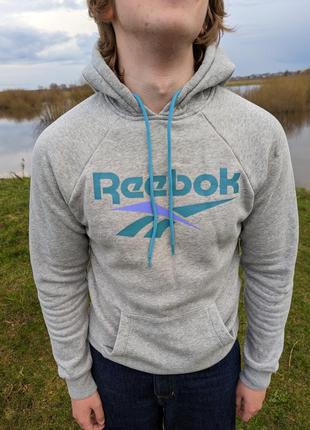 Винтажное худи от reebok