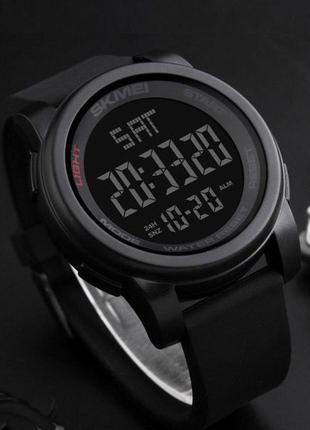 Мужские спортивные наручные часы skmei 1257 электронные с подсветкой, армейские цифровые часы6 фото