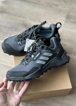 Adidas 35 deals gore tex