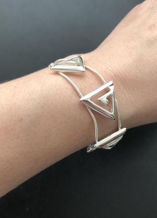 Женский браслет на руку греческий треугольник модерн серебристого цвета (01648)4 фото