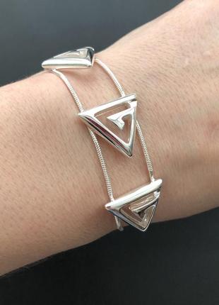Женский браслет на руку греческий треугольник модерн серебристого цвета (01648)3 фото