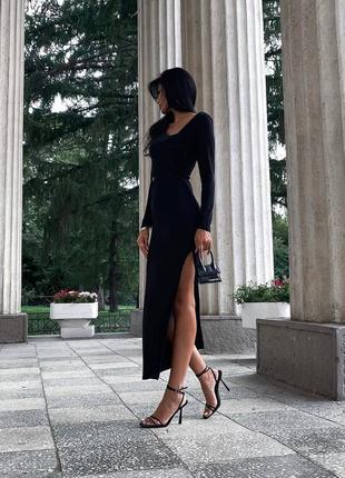 Чёрное платье миди с разрезом на ноге сбоку на талии декольте асимметричное ассиметрия длинный рукав вырез3 фото