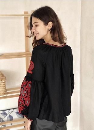 Рубашка вышиванка с объемными рукавами и завязками