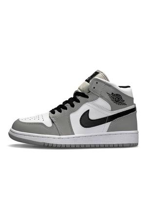 Зимние женские кроссовки nike air jordan 1 high  на меху