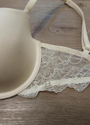Бюстгальтер 65 с-d