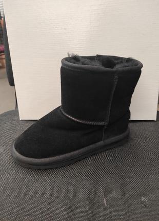 Уггі дитячі