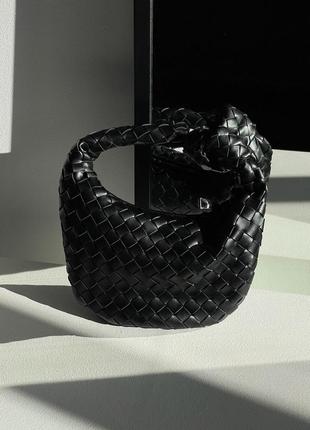Женская сумка в черном цвете bottega veneta  хобо мягкая кожаная премиум ботега8 фото