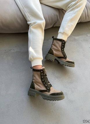 Хаки бежевые натуральные замшевые текстильные демисезонные деми осенние ботинки на шнурках шнуровке толстой подошве осень зеленые8 фото