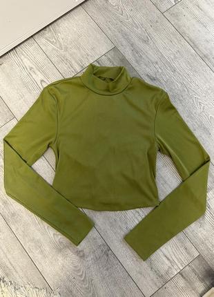 Топ с открытой спиной в рубчик