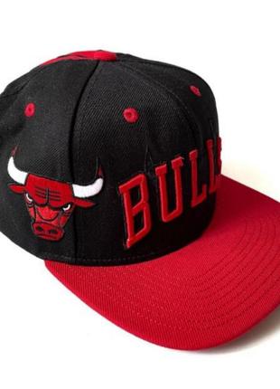 Снепбек. snapbacks. adidas. chicago bulls.винтаж