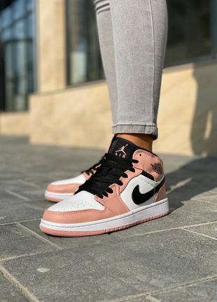 Женские кроссовки nike air jordan 1 retro pink quartz#найк