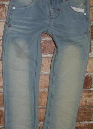 Стильные скинни джинсы мальчику 3 - 4 года