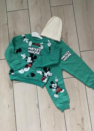 Спортивные костюмы