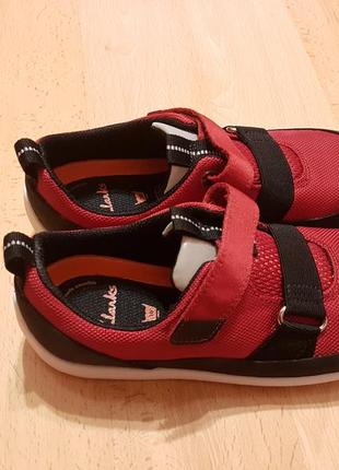 Спортивні туфлі clarks play pioneer red