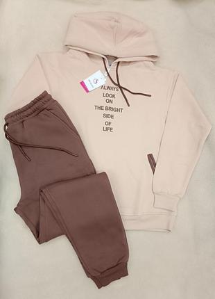 Костюми жіночі2 фото