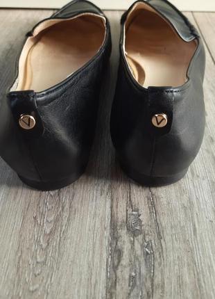 Туфли черные, 38 размер, фирмы "venezia"3 фото