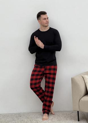 Домашня піжама для чоловіків cosy із фланелі (штани+лонгслів чорний) червоно/чорні