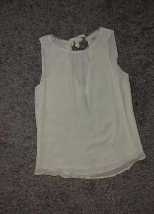 Сиреневая шифоновая, блузка без рукавов с открытой спинкой1 фото