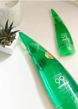 Заспокійливий та зволожуючий гель з алое holika holika aloe 99% soothing gel2 фото