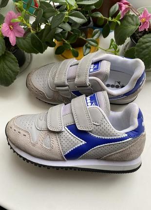 Diadora кожаные детские кроссовки оригинал 31 размер на липучках9 фото