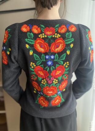 Шерстяной пиджак с вышивкой с примесью кашемира4 фото