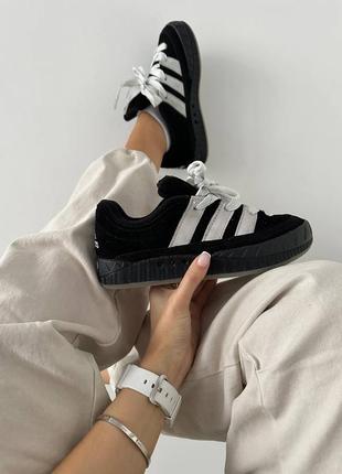 Женские кроссовки adidas adimatic black white черного с белым цветами