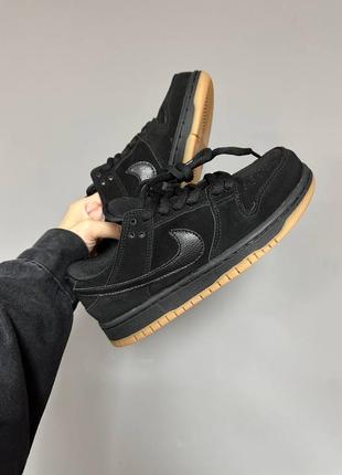 Зимові жіночі кросівки nike sb dunk low winter black fur чорного кольору з хутром