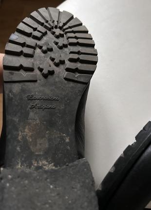 Дуже стильні чоботи ботфорди італія чорні демисезон кожа4 фото