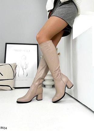 Шкіряні чоботи