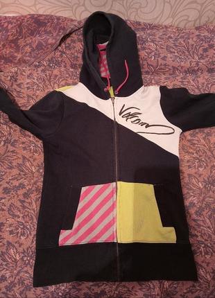 Спортивна кофта з капюшоном