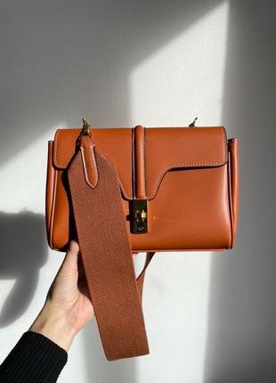 Сумка в стиле celine teen soft 16 in smooth calfskin tan brown