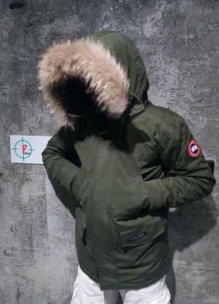 Зимняя парка в стиле canada goose