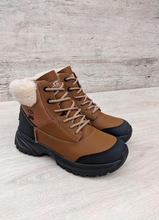 Черевики ugg w yose fluff v2 зимові чоботи угг уггі угі moncler