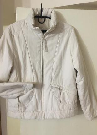 Куртка осенняя десисезонная короткая светлая купить куртку демисезонную1 фото