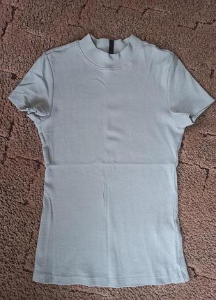 Футболка в рубчик