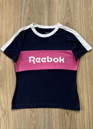 Жіноча оригінальна бавовняна футболка з принтом reebok