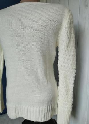 Джемпер женский с вышивкой # белый теплый пуловер с воротником лодочка7 фото